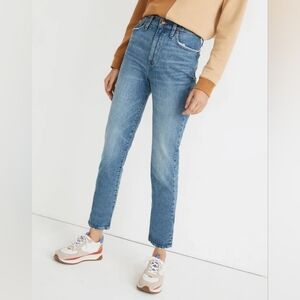 🔴 3/$30 Madewell 23×26.5 Classic Straight Jean In Nearwood Wash 23